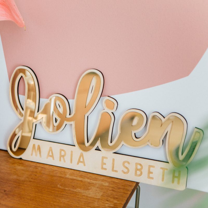 Houten Naam met Acryl